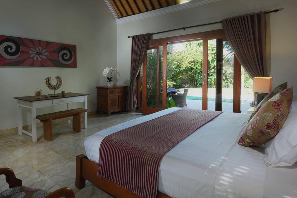 Tropical Oasis, Villa Mimba Sanur  Exterior photo