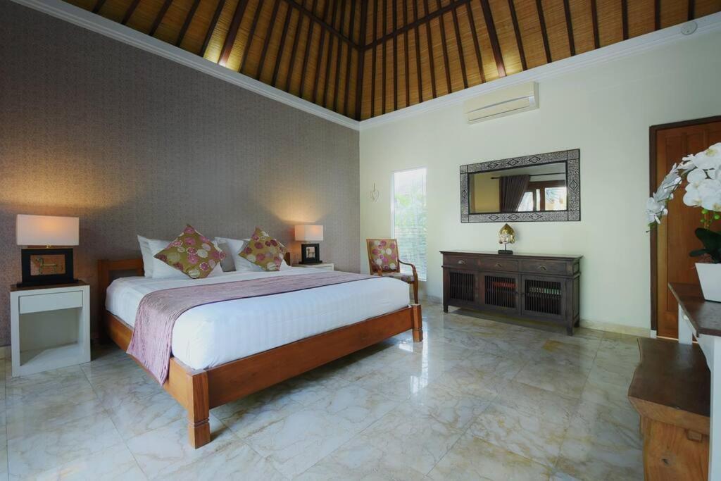 Tropical Oasis, Villa Mimba Sanur  Exterior photo